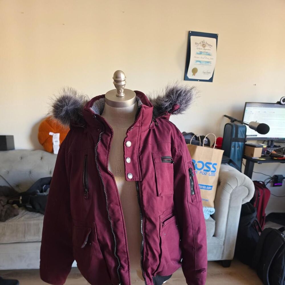 Unbranded Women's Burgundy and Red Jacket